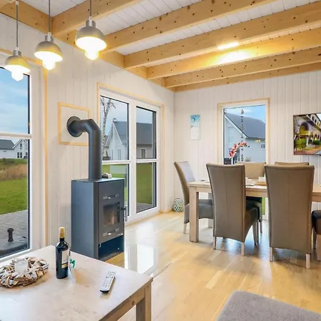 別荘 Gorgeous In Ostseeresort With Sauna *