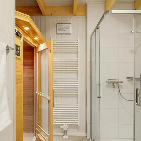別荘 Gorgeous In Ostseeresort With Sauna オルペニッツ